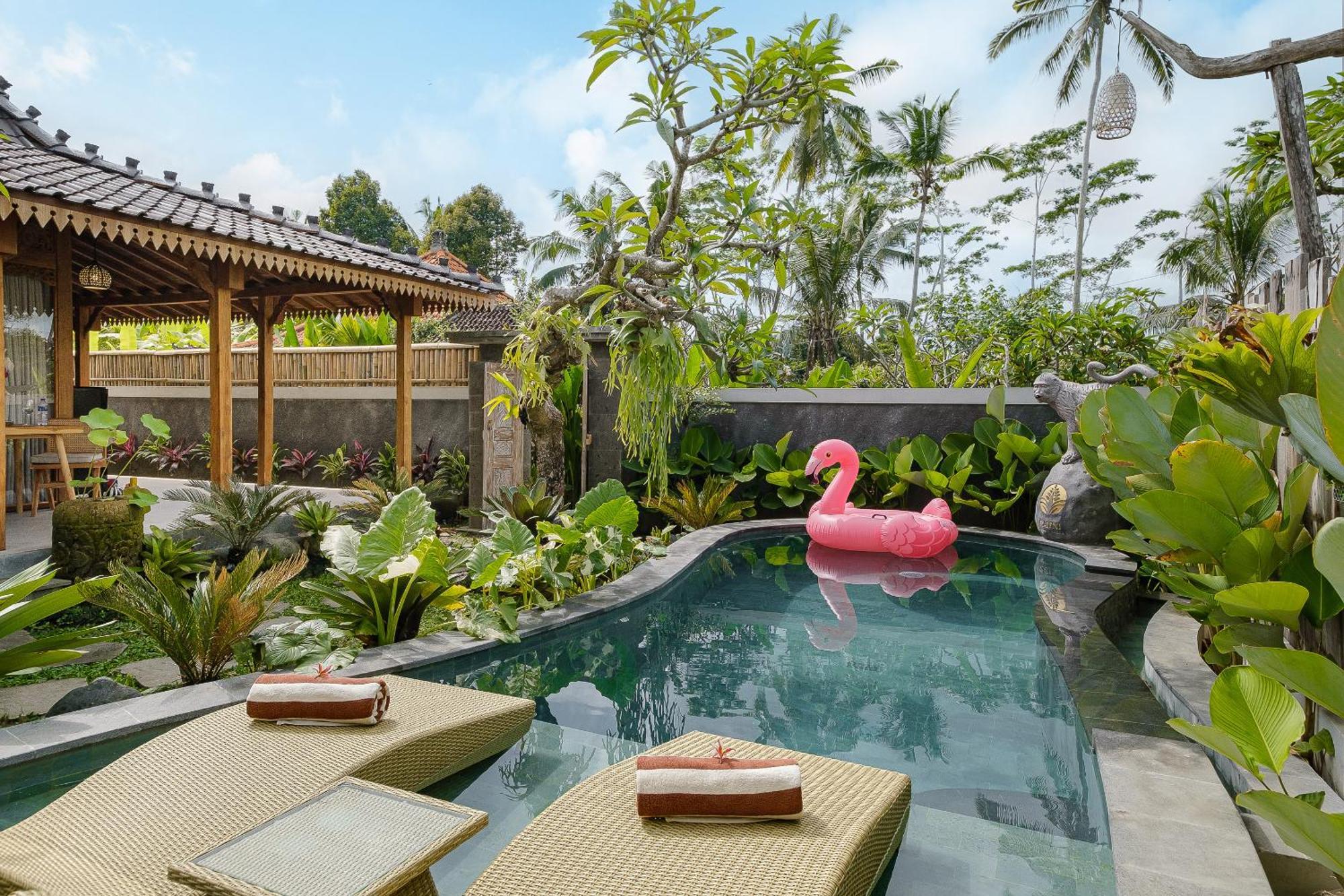 Ratni Ubud Villa Exterior photo